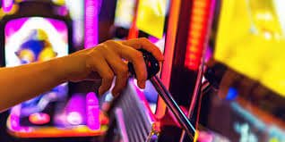 Video slot game interface on goldenph platform showing reels and bonus features